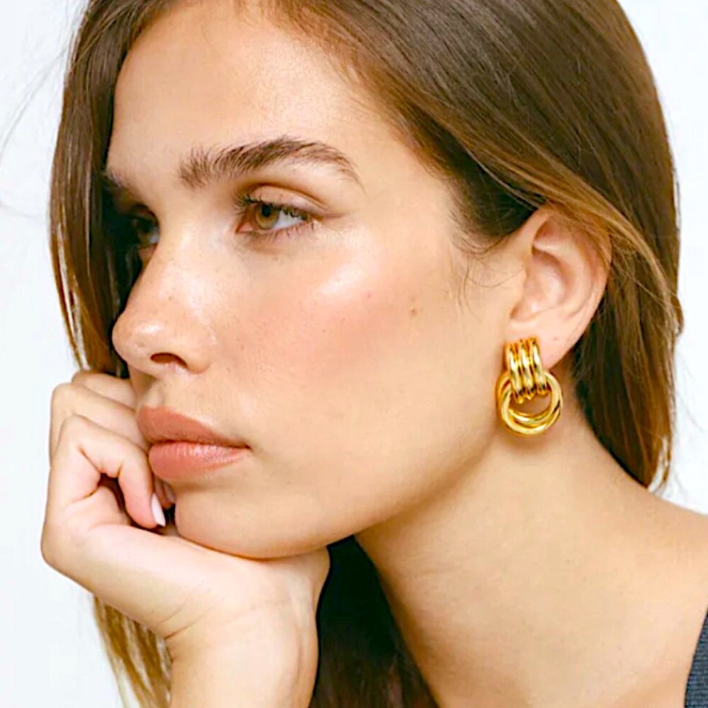 Mini Double Knot gold tone earrings